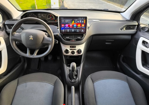 Peugeot 208 cena 29900 przebieg: 149000, rok produkcji 2016 z Nisko małe 352
